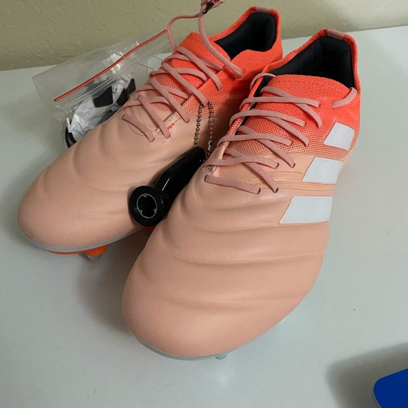 SOLD ❌ Mercari Adidas Copa 19.1 SG Pink Soccer Cleats G25816 Women’s Size 8.5 - Picture 2 of 12